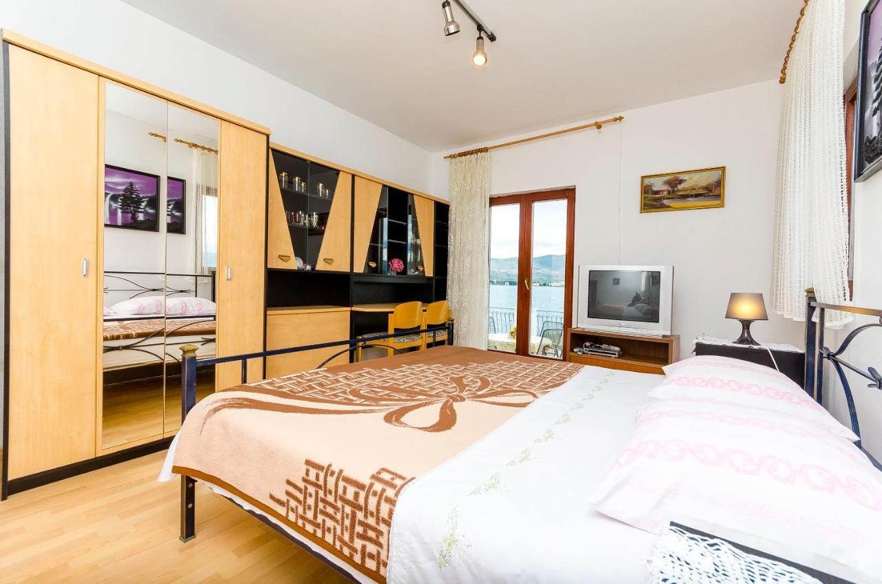 טרוגיר Apartments Marijana מראה חיצוני תמונה